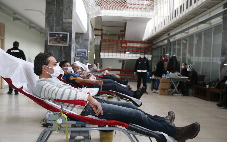 Kayseri ERÜ’den kan bağışı Kayseri ERÜ’den kan bağışı