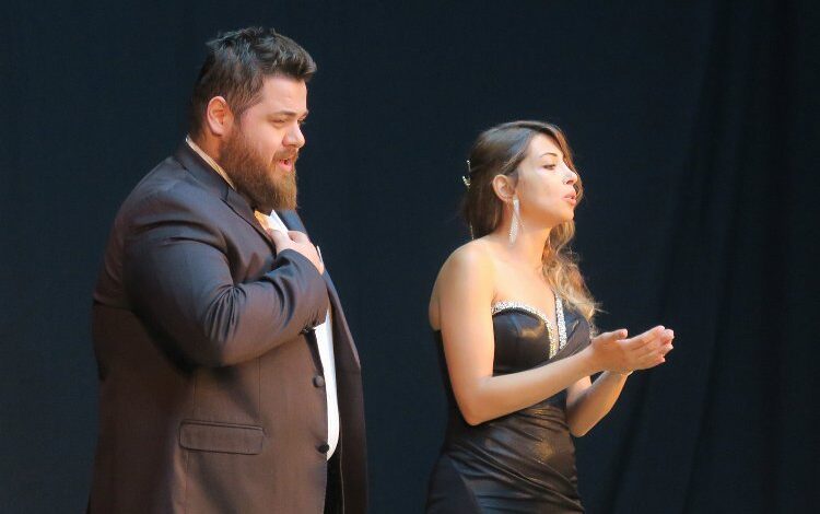 İzmir Foça’da opera akşamı İzmir Foça’da opera akşamı