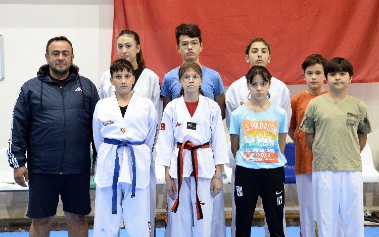 Taekwondoda yeni yıldızlar Bursa Osmangazi’de yetişiyor Taekwondoda yeni yıldızlar Bursa Osmangazi’de yetişiyor