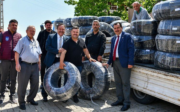 Çiftçilere damlama sulama desteği Çiftçilere damlama sulama desteği