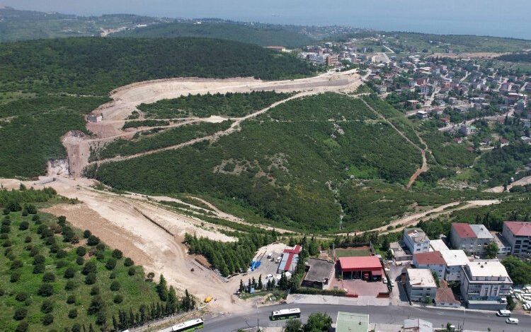 Dilovası Devlet Hastanesi bağlantı yolu tam gaz Dilovası Devlet Hastanesi bağlantı yolu tam gaz