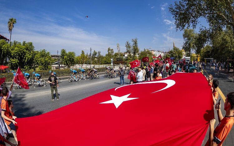 Bisiklet tutkusu fotoğraf karelerine yansıyacak Bisiklet tutkusu fotoğraf karelerine yansıyacak