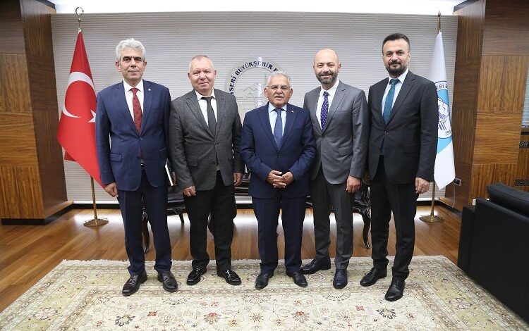 Memduh Büyükkılıç’a kültürel ziyaret Memduh Büyükkılıç’a kültürel ziyaret