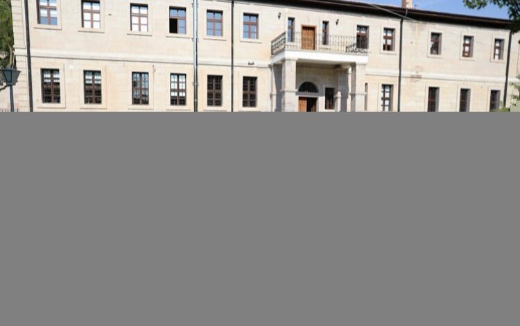 Kayseri Melikgazi’de doğa ile iç içe İngilizce kursu