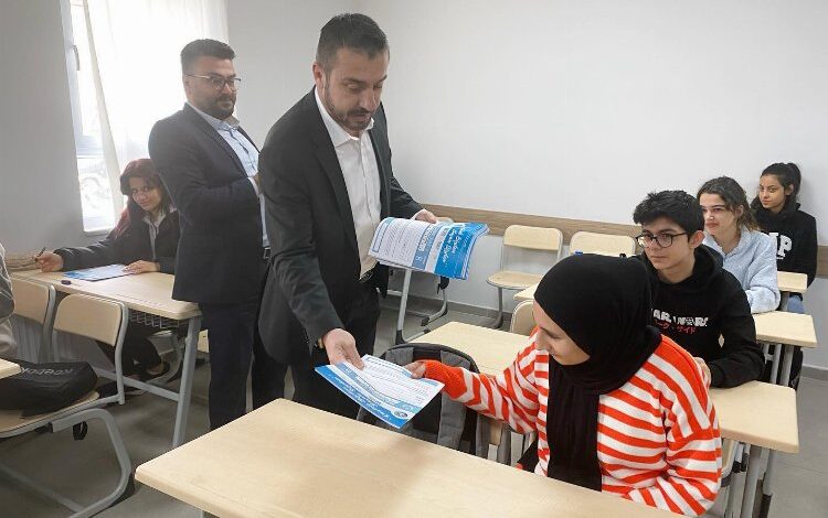 Bursa Kestel’de lise ve üniversite adaylarına deneme sınavı