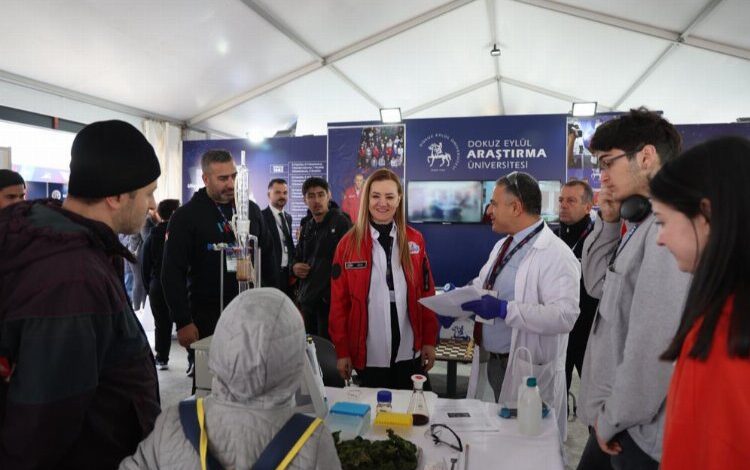 Dokuz Eylül’ün 6 buluşuna Teknofest ödülü Dokuz Eylül’ün 6 buluşuna Teknofest ödülü