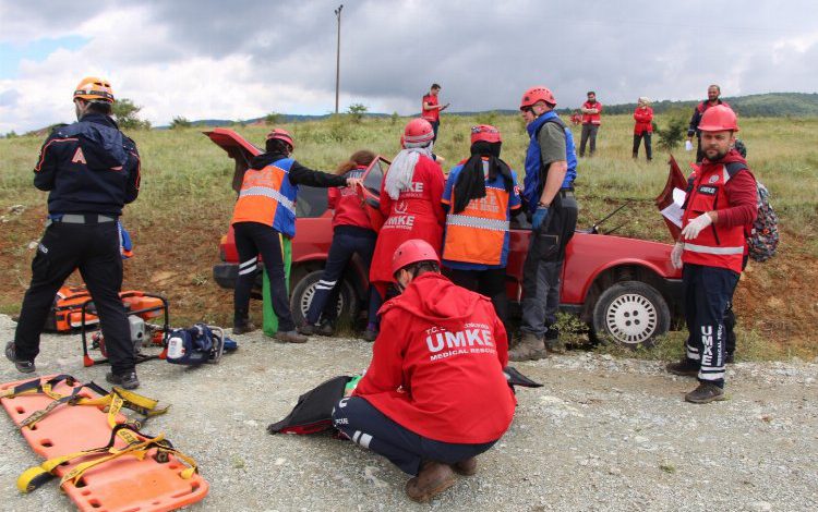 Bilecik’te UMKE’den nefes kesen tatbikat