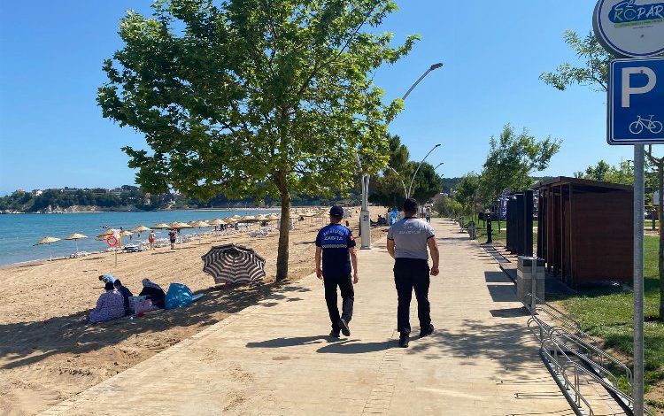Kocaeli’de ‘Mavi Bayraklı’ sahiller kontrol altında Kocaeli’de ‘Mavi Bayraklı’ sahiller kontrol altında