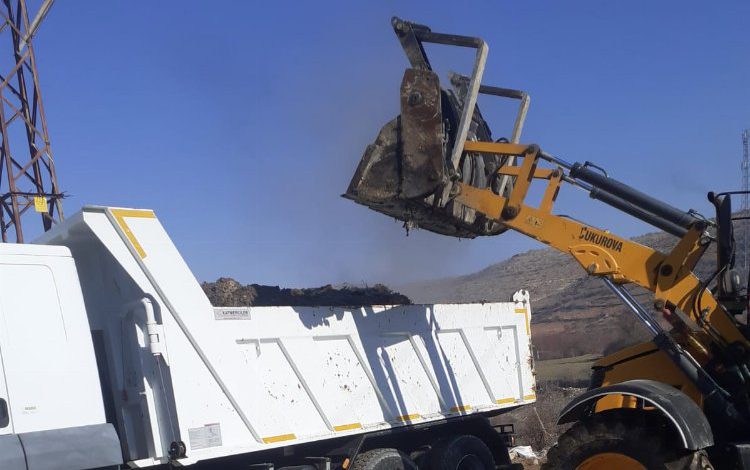 Mardin Yeşilli’den ‘çöp’ açıklaması Mardin Yeşilli’den ‘çöp’ açıklaması