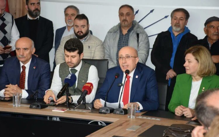 Armağan Gümüş CHP’den Bursa için aday adaylığını açıkladı