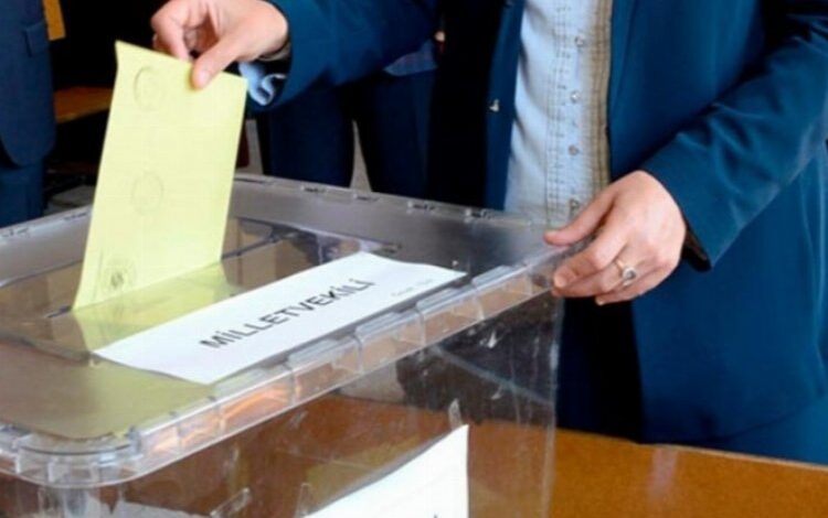 Seyyar sandık kararı Resmi Gazete’de Seyyar sandık kararı Resmi Gazete’de