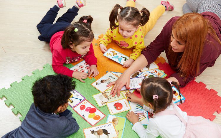 Eti, kadın ve çocukları destekliyor