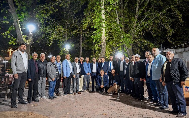 Başkan Selahattin Gürkan Hıroğlu sakinleriyle buluştu