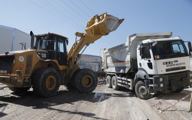 Nevşehir Sanayi Bölgesi’nde asfalt çalışması