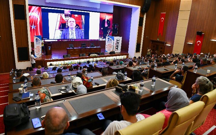 Büyükşehir’den afet farkındalık ve temel ilk yardım eğitimi Büyükşehir’den afet farkındalık ve temel ilk yardım eğitimi