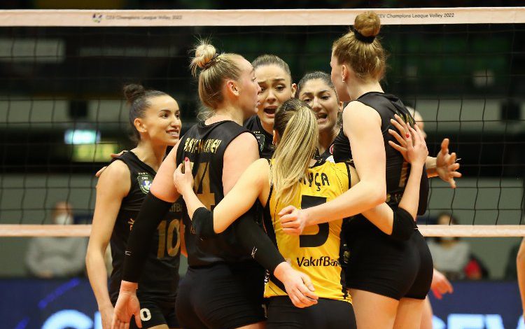 VakıfBank, CEV’de grup liderliğini garantiledi