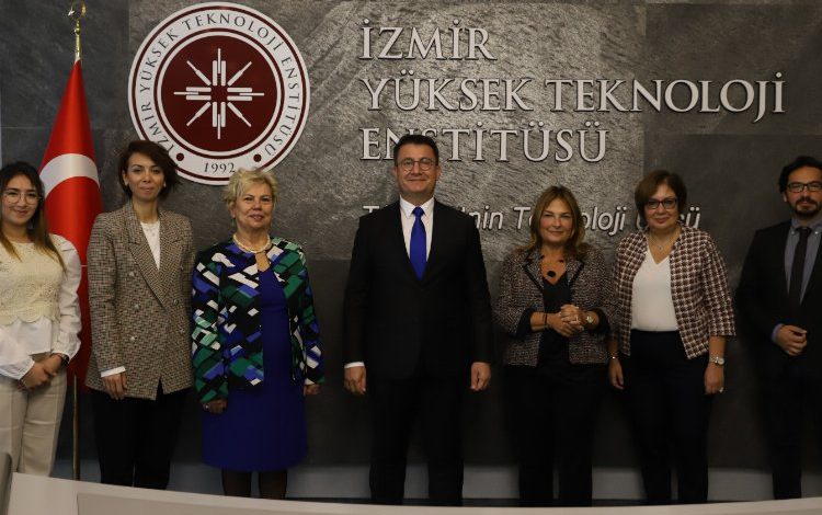 Koruncuk Vakfı’na İzmir’den destek