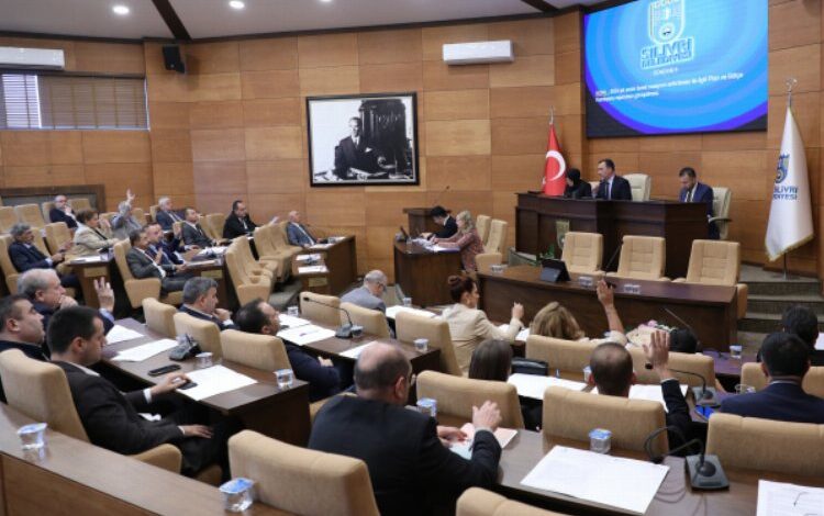 İstanbul Silivri Belediye Meclisi’nden İsrail’e kınama