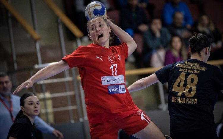 Kadınlar Türkiye Kupası’nda yarı finalistler belli oldu