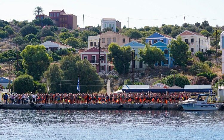 Yunanistan’dan Türkiye’ye en güzel yüzme yarışı Yunanistan’dan Türkiye’ye en güzel yüzme yarışı