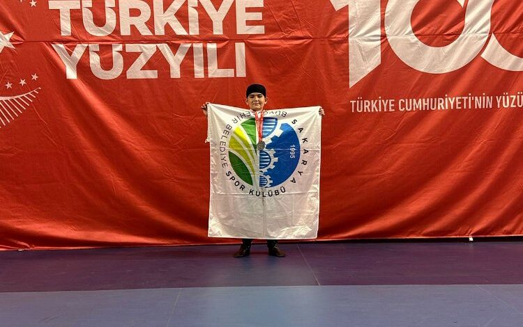 Sakarya’nın minik sporcusundan derece geldi