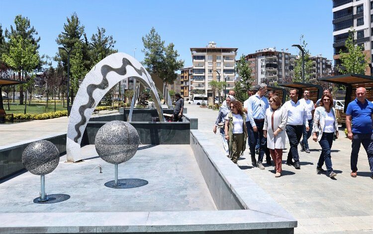 Gaziantep’te Türkiye Yüzyılı Cumhuriyet Parkı şekilleniyor Gaziantep’te Türkiye Yüzyılı Cumhuriyet Parkı şekilleniyor
