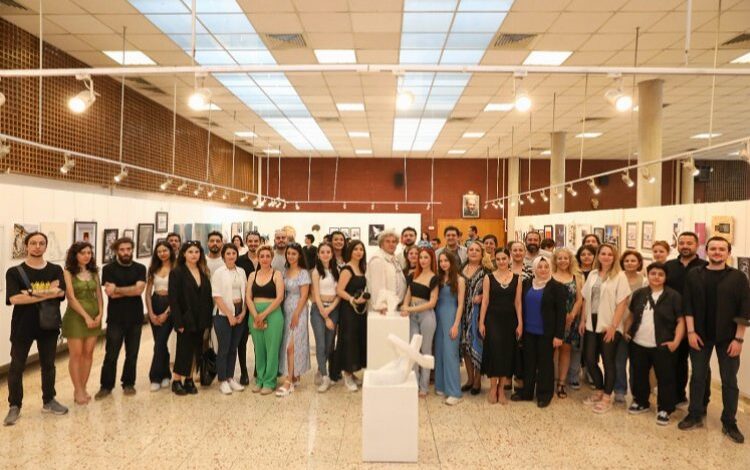 DEÜ’den ‘karma’ sergi