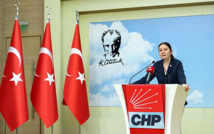 Lale Karabıyık’tan ‘yurt’ tepkisi