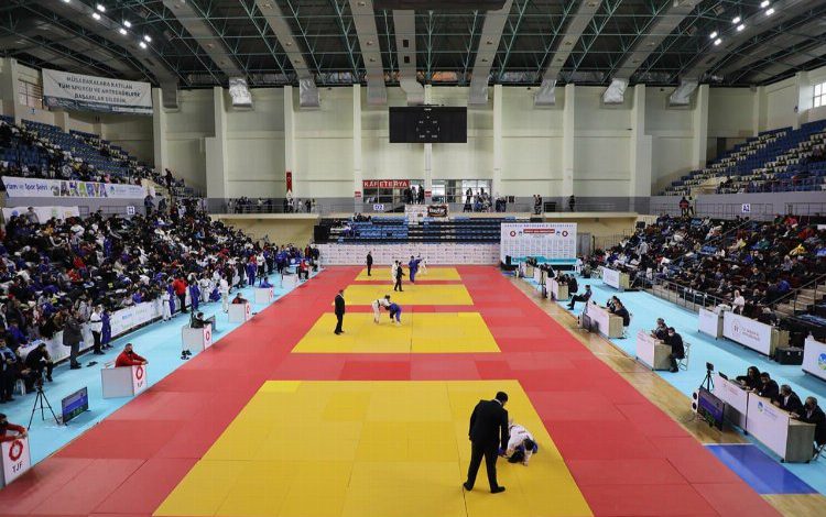 Sakarya Türkiye Karate Şampiyonası’na ev sahipliği yapacak Sakarya Türkiye Karate Şampiyonası’na ev sahipliği yapacak