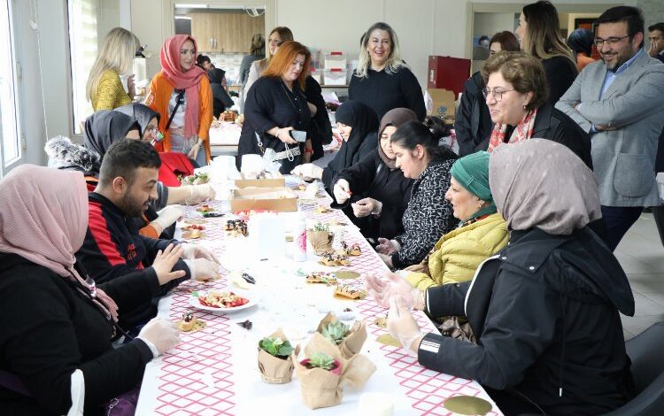 Kocaeli’de annelere ‘özel’ hediyeler