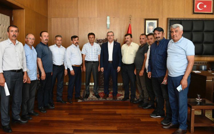 Muhtarlardan Başkan Güngör’e ziyaret Muhtarlardan Başkan Güngör’e ziyaret