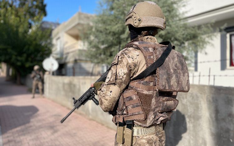 Adıyaman ve Malatya’da terör operasyonu: 2 gözaltı