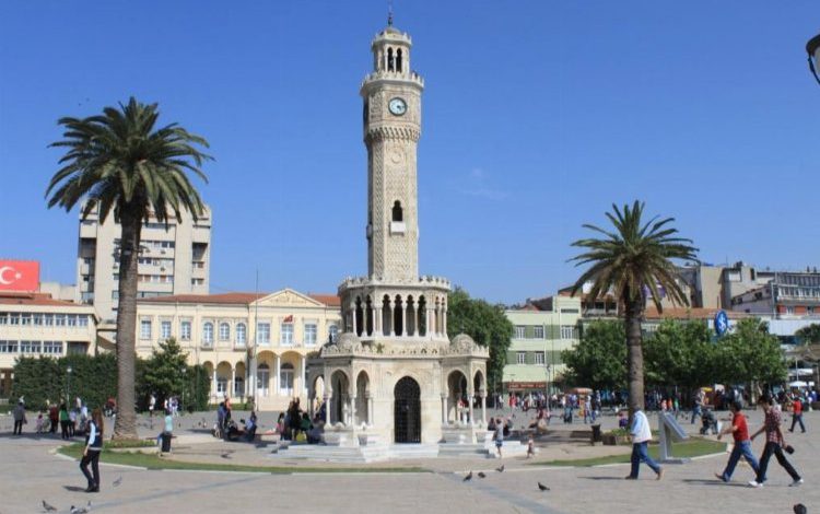 2021 yılında İzmir’e 131 bin 394 kişi göç etti 2021 yılında İzmir’e 131 bin 394 kişi göç etti