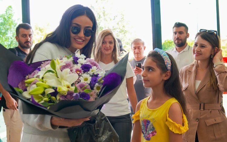 Elif Buse Doğan’dan GastroANTEP’te ‘engelsiz’ konser Elif Buse Doğan’dan GastroANTEP’te ‘engelsiz’ konser