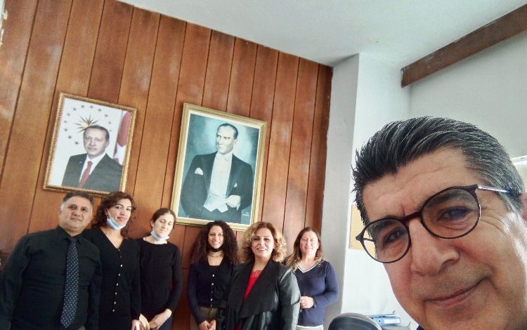 Marmaris’te Candan müdüre candan kutlama