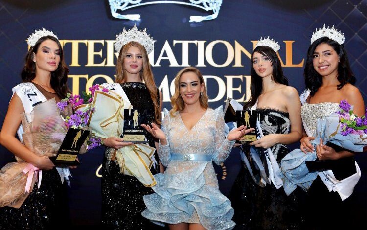 Kıbrıs’ta güzeller geçidi