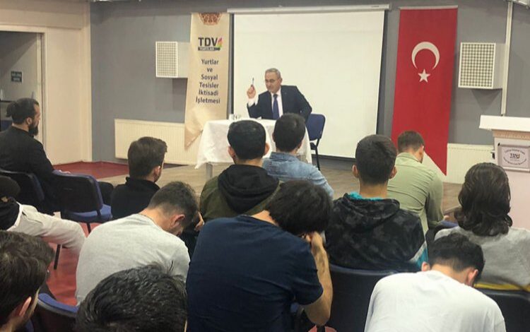 Kütahya’da Başkan Işık, gençlerin konuğu oldu Kütahya’da Başkan Işık, gençlerin konuğu oldu