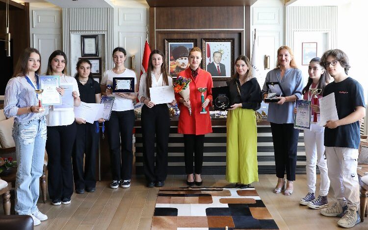 Dokuz Eylül’de konservatuvarın başarıları sınırları aşıyor