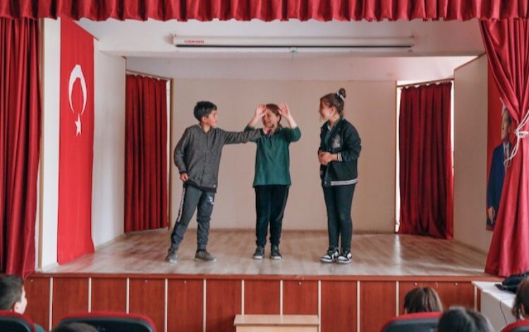 Nevşehir’de depremzede çocuklara moral