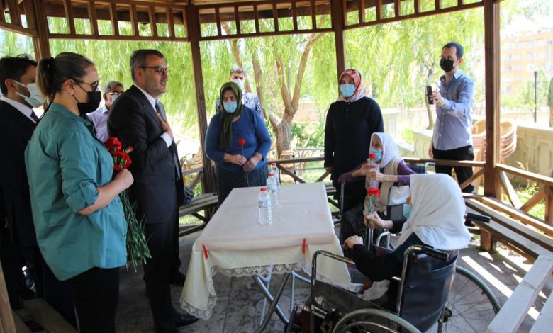 Kahramanmaraş’ta huzurevinde duygusal buluşma