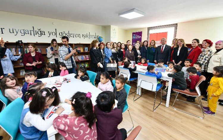 Bu kütüphane çok özel Bu kütüphane çok özel