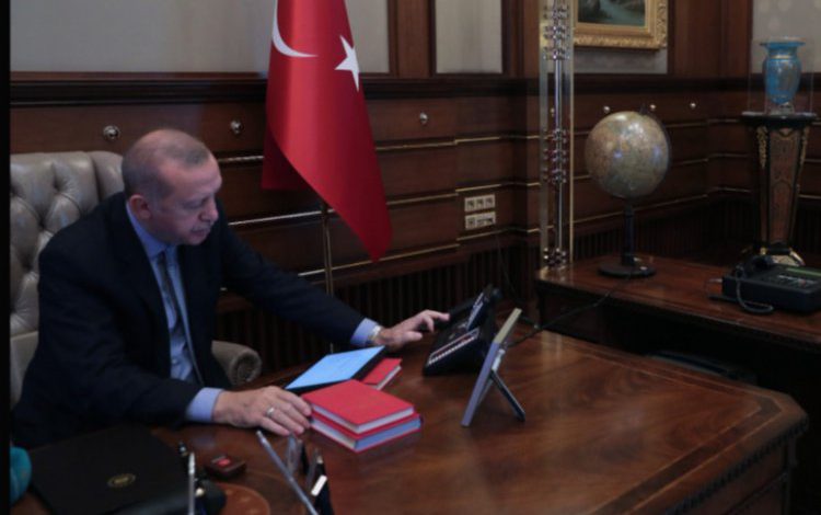 Cumhurbaşkanı Erdoğan iki liderle telefonda ‘bölgesel’ değerlendirdi