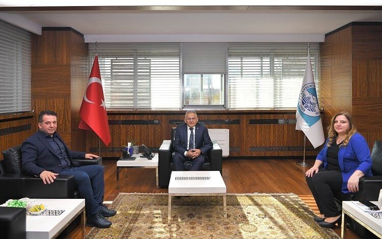 KalDer Kayseri’den  Memduh Büyükkılıç’a ziyaret