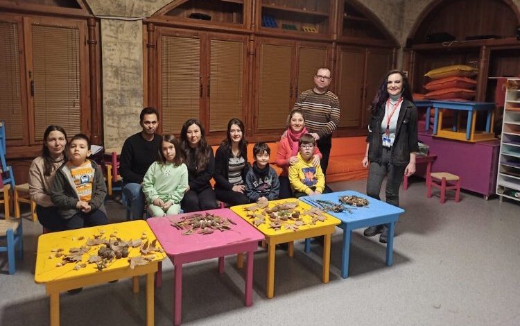 Eskişehirli miniklere Mandala Atölyesi Eskişehirli miniklere Mandala Atölyesi