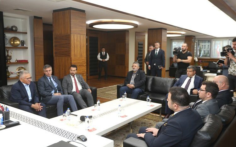 Kayseri OSB’den Büyükılıç’a ziyaret Kayseri OSB’den Büyükılıç’a ziyaret