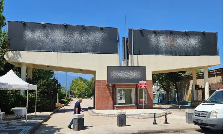 İnegöl Hikmet Şahin Kültürparkı artık daha estetik İnegöl Hikmet Şahin Kültürparkı artık daha estetik