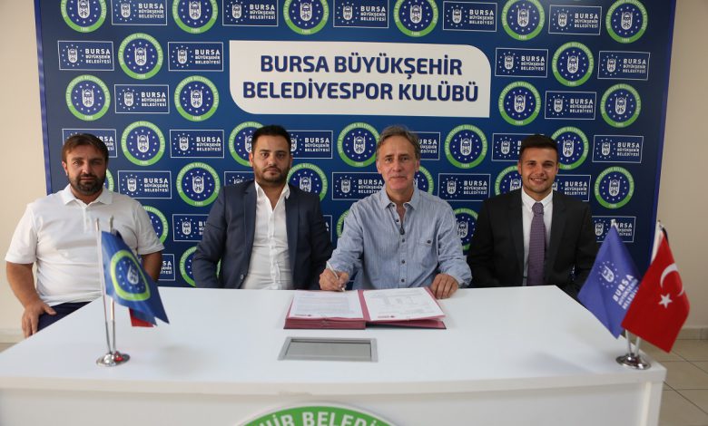 Bursa Büyükşehir Belediyespor Kadın Basketbol Takımı’nda Başantrenör Aydın Uğuz oldu Bursa Büyükşehir Belediyespor Kadın Basketbol Takımı’nda Başantrenör Aydın Uğuz oldu