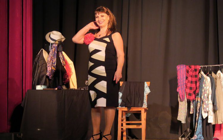 ‘Fısıldaşan Replikler’ güldürdü