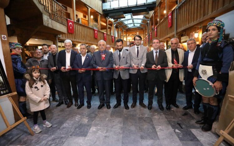 Atatürk’ün hayatını anlatan sergi İnegöl Kent Müzesi’nde Atatürk’ün hayatını anlatan sergi İnegöl Kent Müzesi’nde