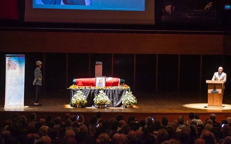 Bilim ve siyaset insanı Adnan Akyarlı’ya veda